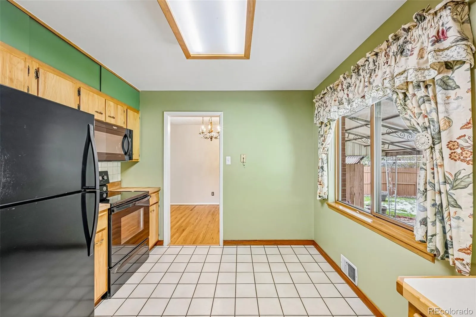 10209 W 68th Avenue Arvada CO 80004 MLS #REC2168472 05092026025836 1600 17