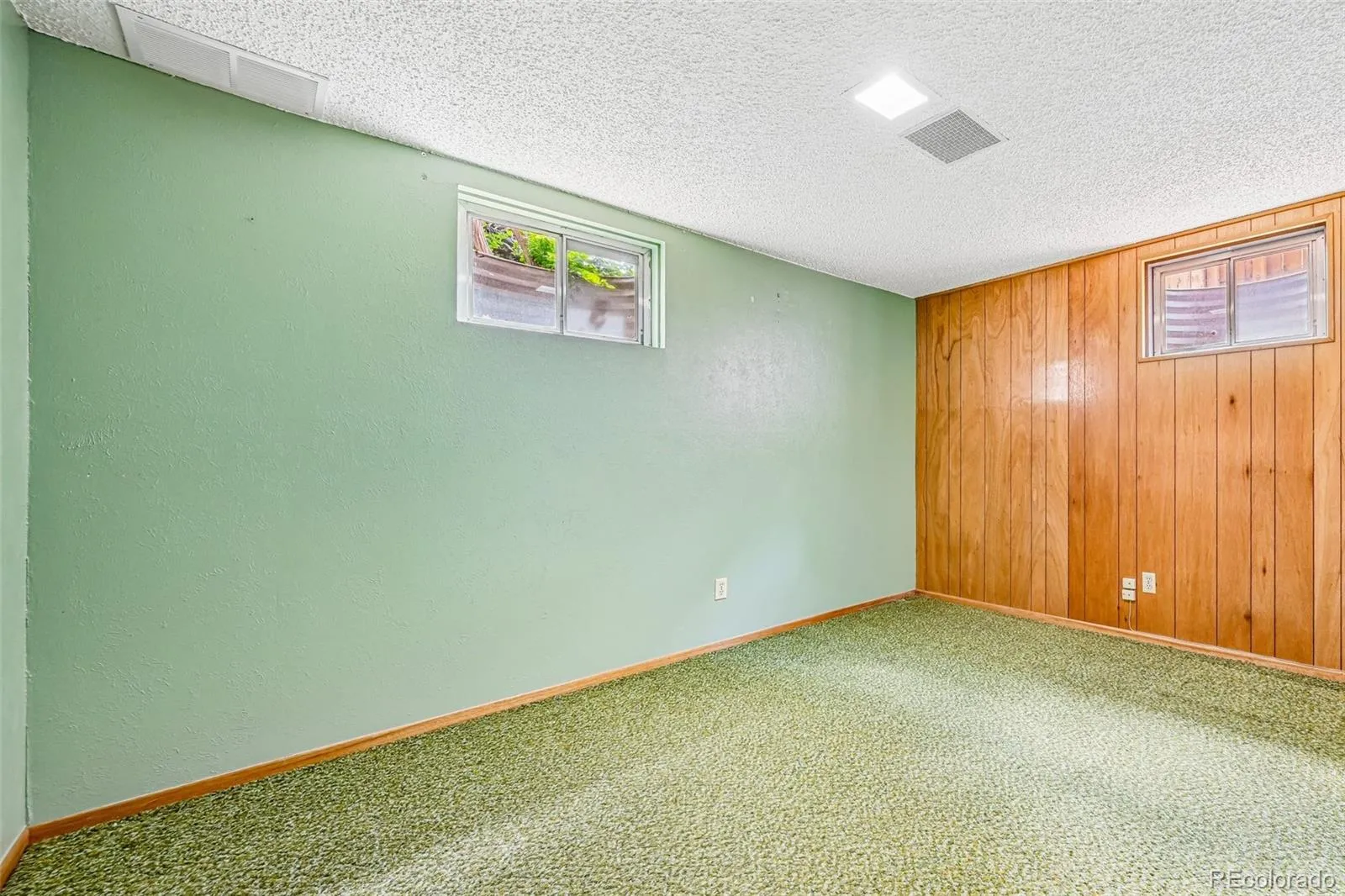 10209 W 68th Avenue Arvada CO 80004 MLS #REC2168472 05092026025836 1600 25