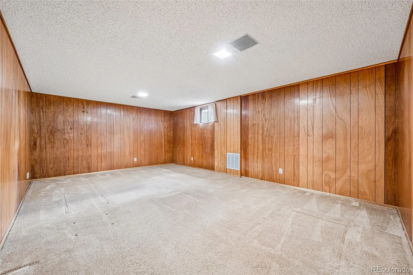 10209 W 68th Avenue Arvada CO 80004 MLS #REC2168472 05092026025836 1600 27