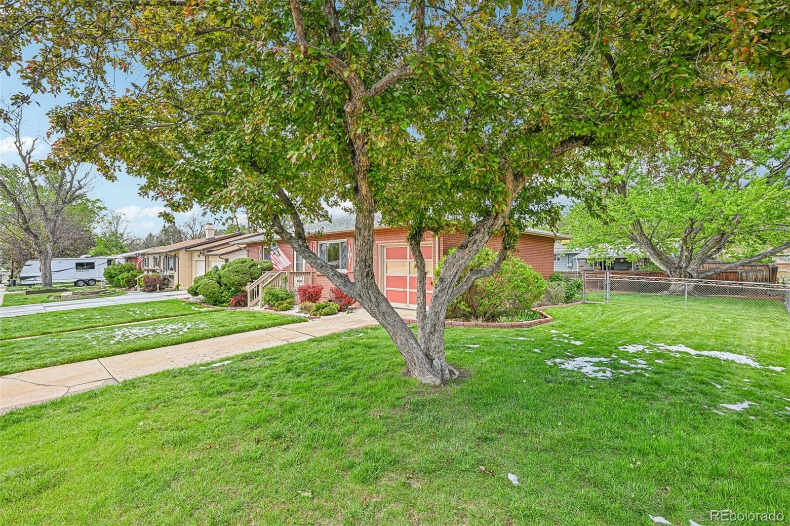 10209 W 68th Avenue Arvada CO 80004 MLS #REC2168472 05092026025836 1600 4