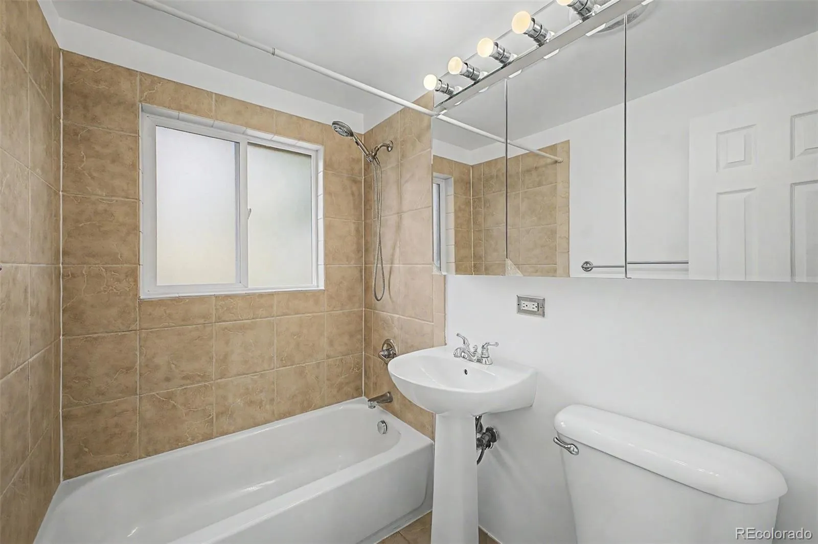 35 S Meade Street Denver CO 80219 MLS #REC2169441 05282026014104 1600 15