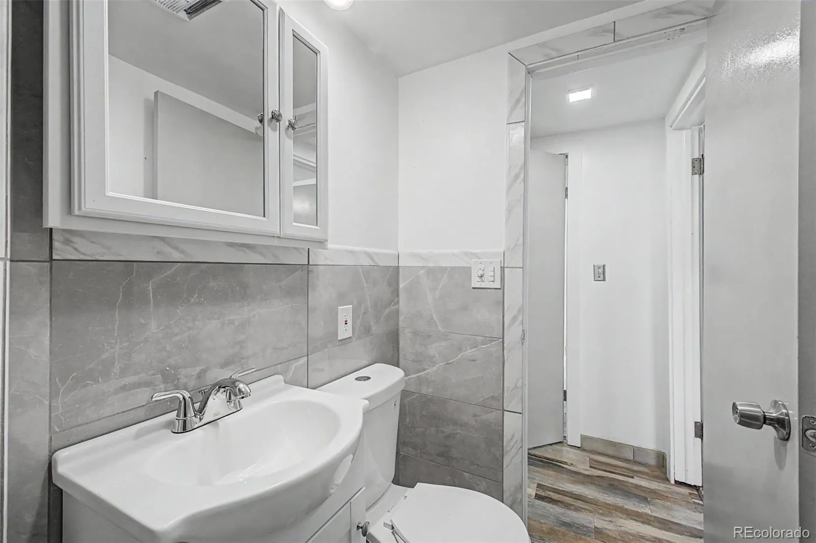 35 S Meade Street Denver CO 80219 MLS #REC2169441 05282026014104 1600 23