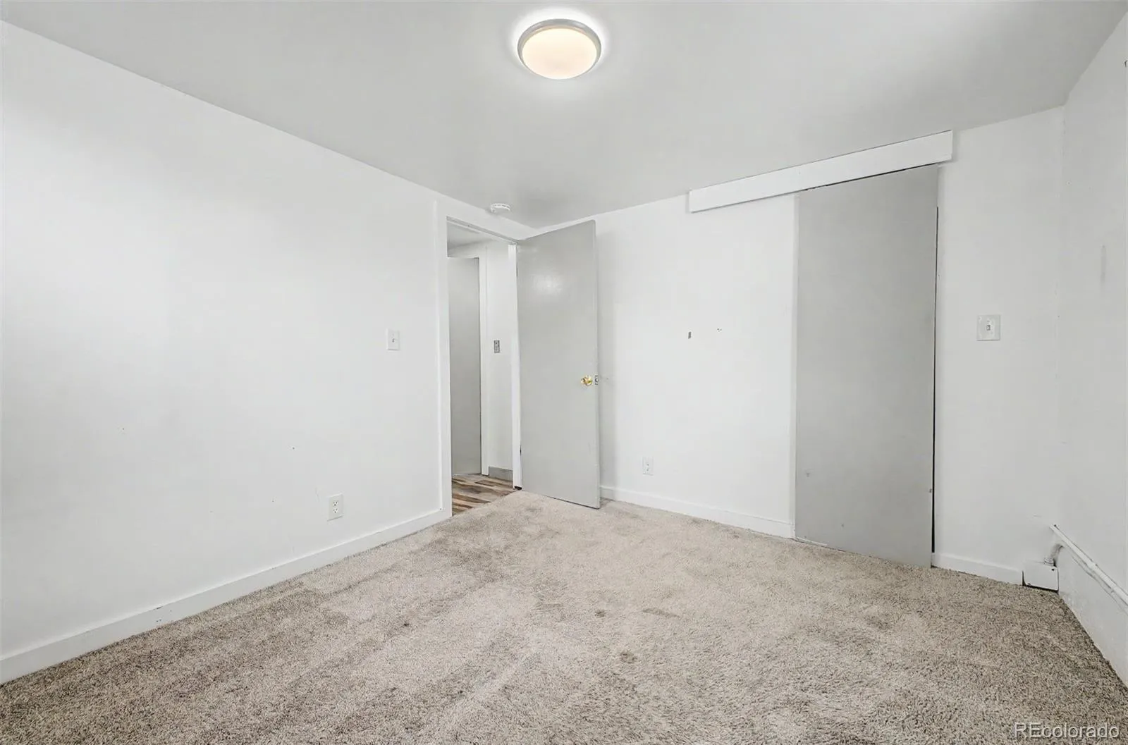 35 S Meade Street Denver CO 80219 MLS #REC2169441 05282026014104 1600 26