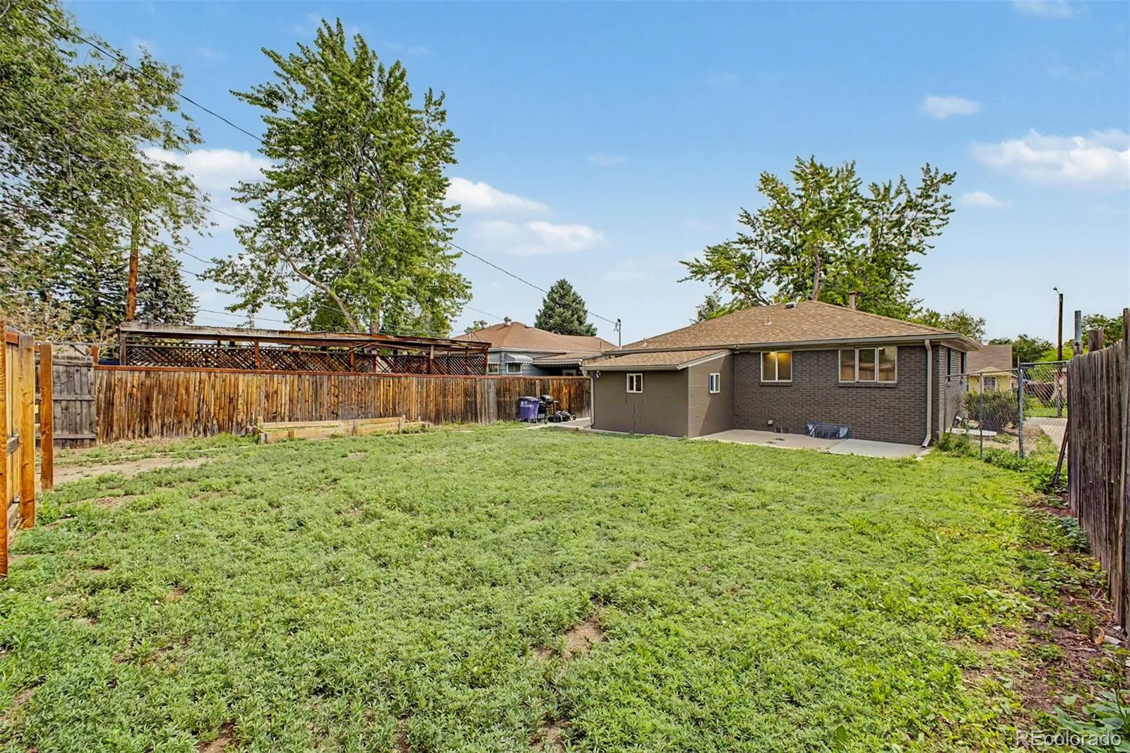 35 S Meade Street Denver CO 80219 MLS #REC2169441 05282026014104 1600 36