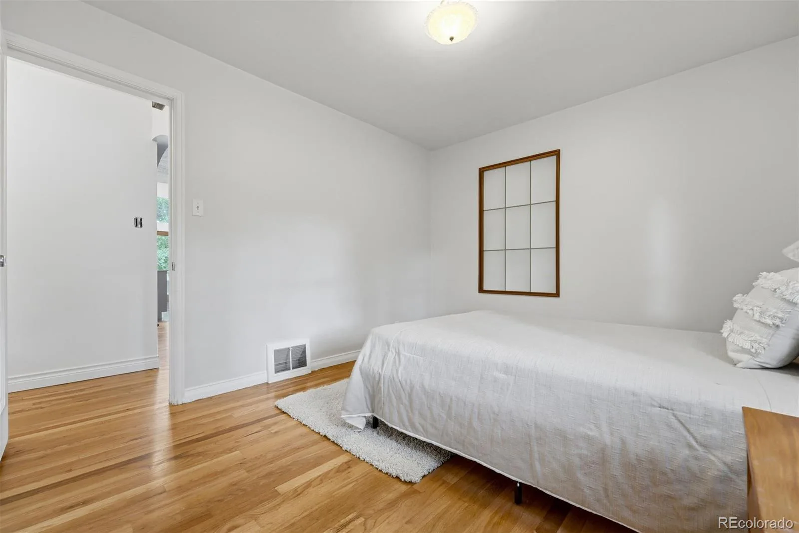 2060 Dover Street Lakewood CO 80215 MLS #REC2170823 06092026071355 1600 21