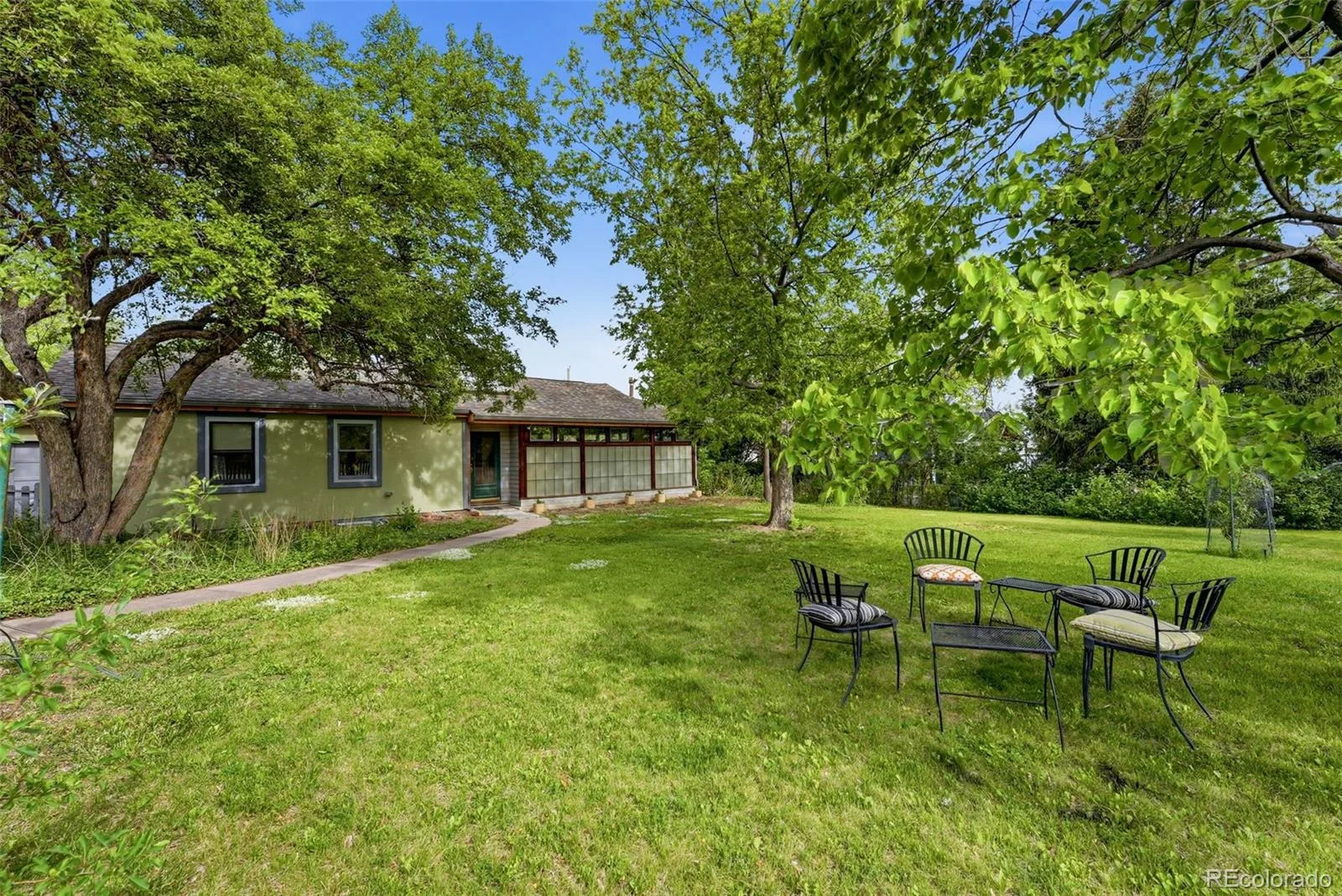 2060 Dover Street Lakewood CO 80215 MLS #REC2170823 06092026071355 1600 32