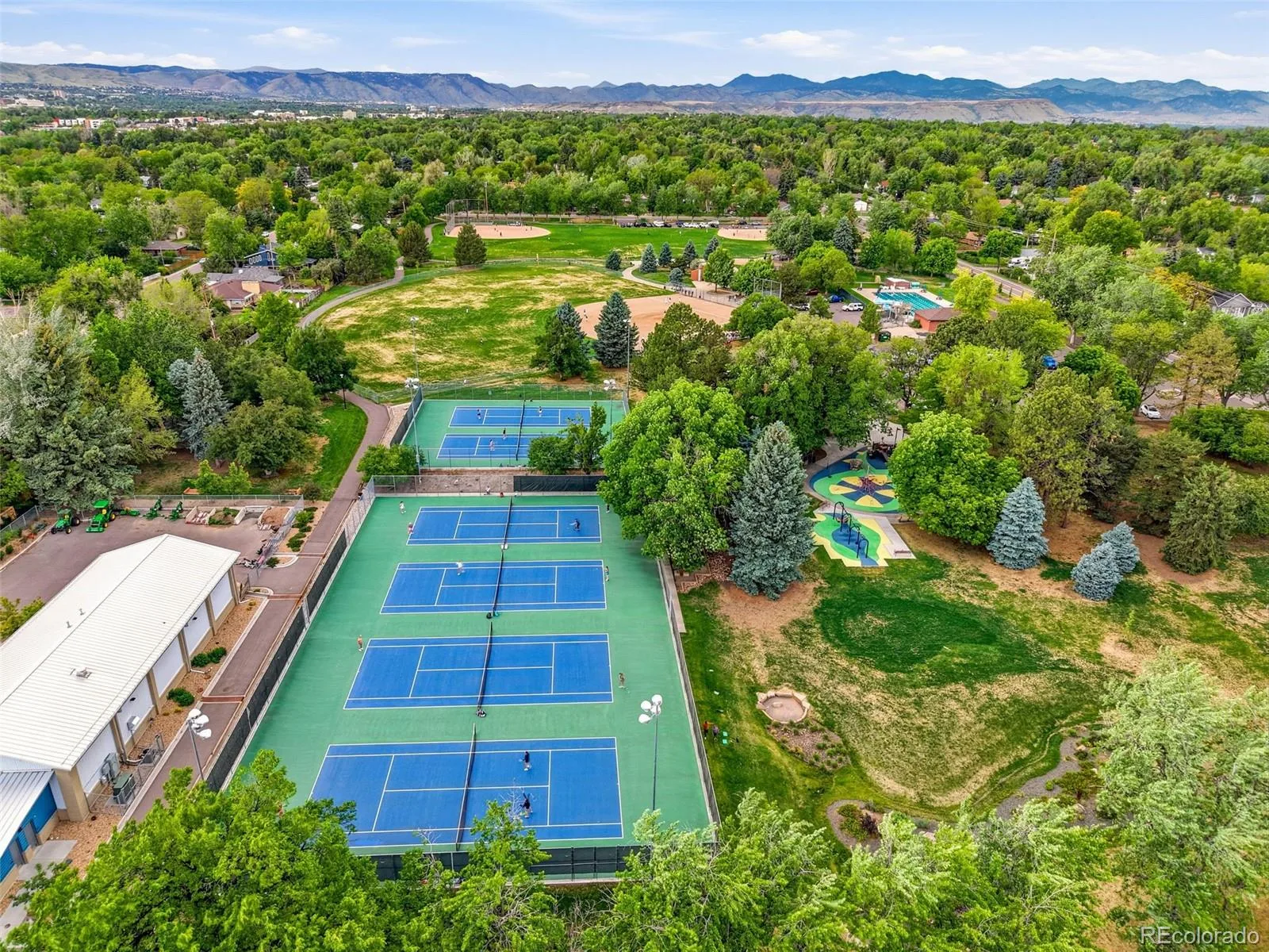 2060 Dover Street Lakewood CO 80215 MLS #REC2170823 06092026071355 1600 41