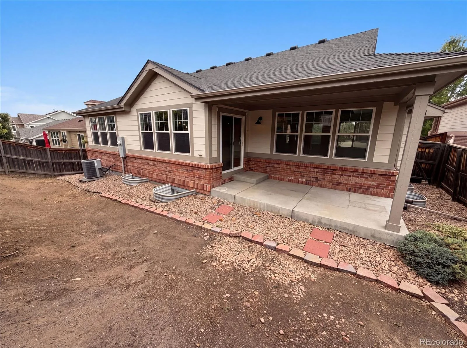 2802 S Ireland Way Aurora CO 80013 | MLS #REC2171589 08062026164301 1600 4