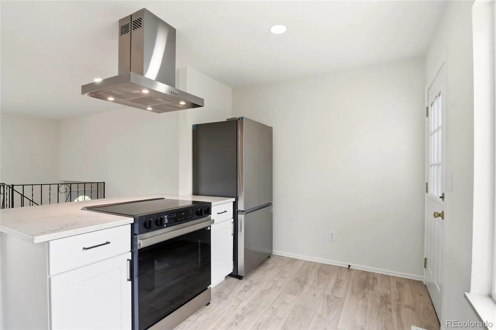 3227 S Hoyt Way Lakewood CO 80227 | MLS #REC2171593 07282026000611 1600 12