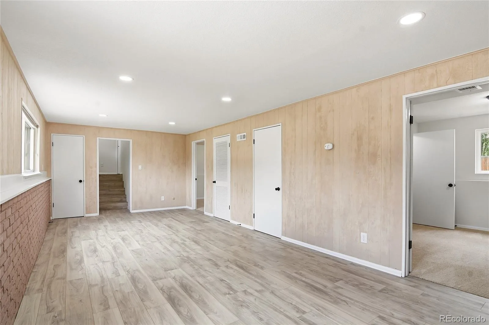 3227 S Hoyt Way Lakewood CO 80227 | MLS #REC2171593 07282026000611 1600 25