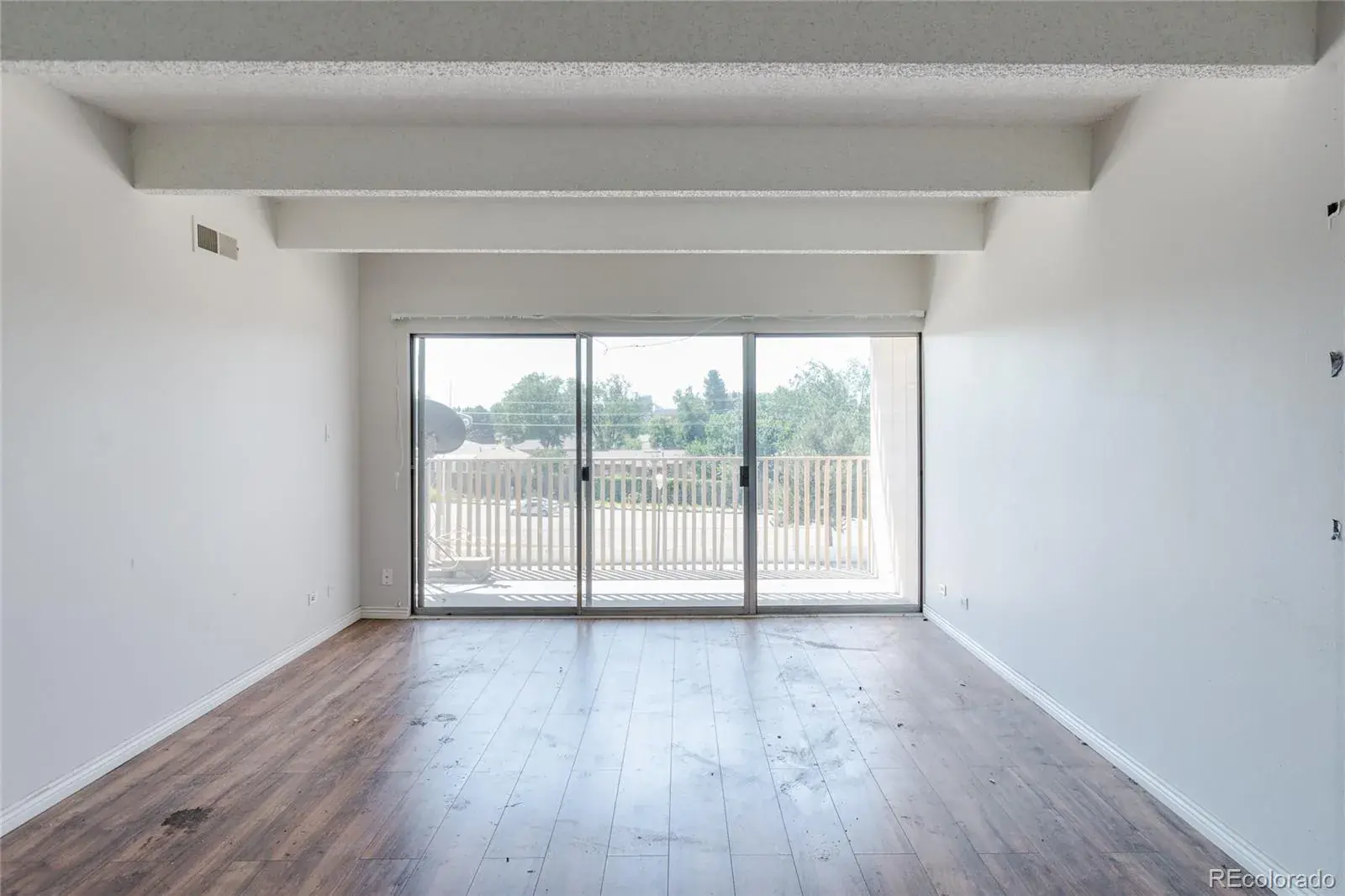 8060 E Girard Avenue #520 Denver CO 80231 MLS #REC2172941 08222025144346 1600 1
