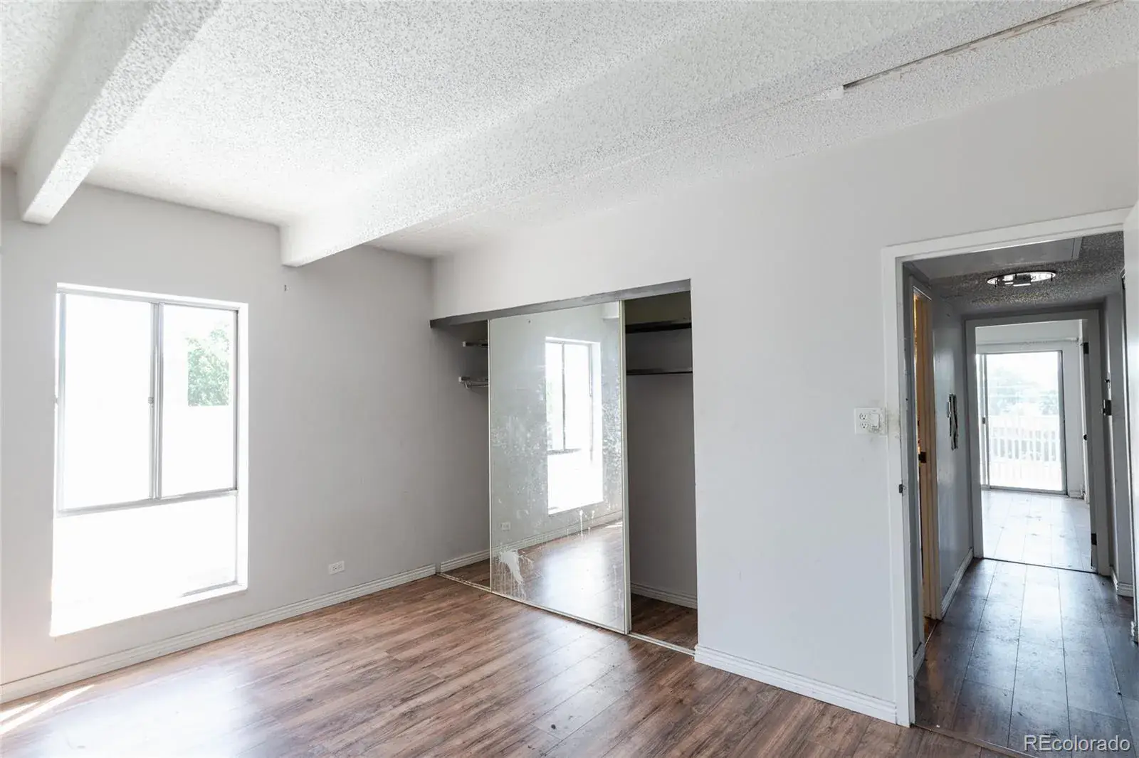 8060 E Girard Avenue #520 Denver CO 80231 MLS #REC2172941 08222025144346 1600 10