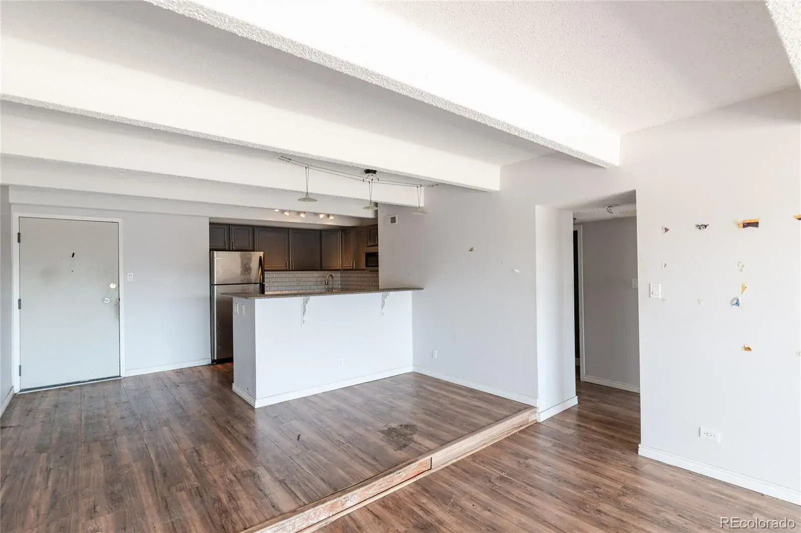 8060 E Girard Avenue #520 Denver CO 80231 MLS #REC2172941 08222025144346 1600 12