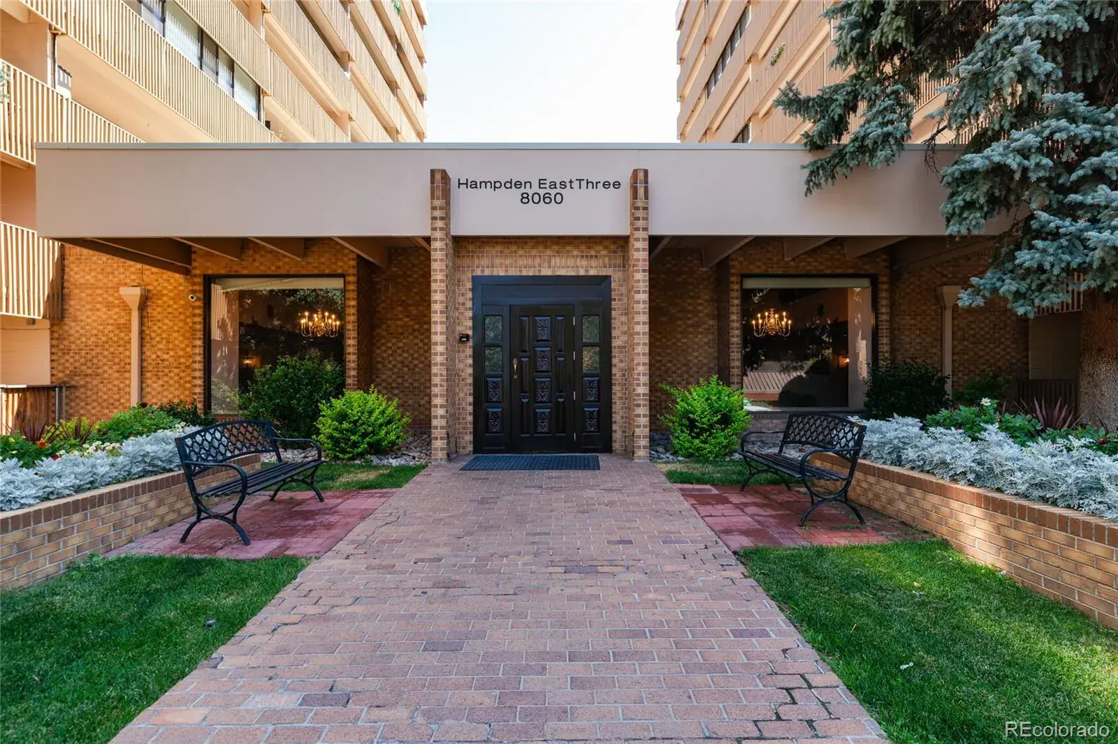 8060 E Girard Avenue #520 Denver CO 80231 MLS #REC2172941 08222025144346 1600 21