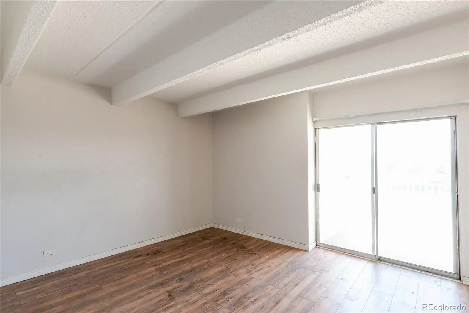 8060 E Girard Avenue #520 Denver CO 80231 MLS #REC2172941 08222025144346 1600 5