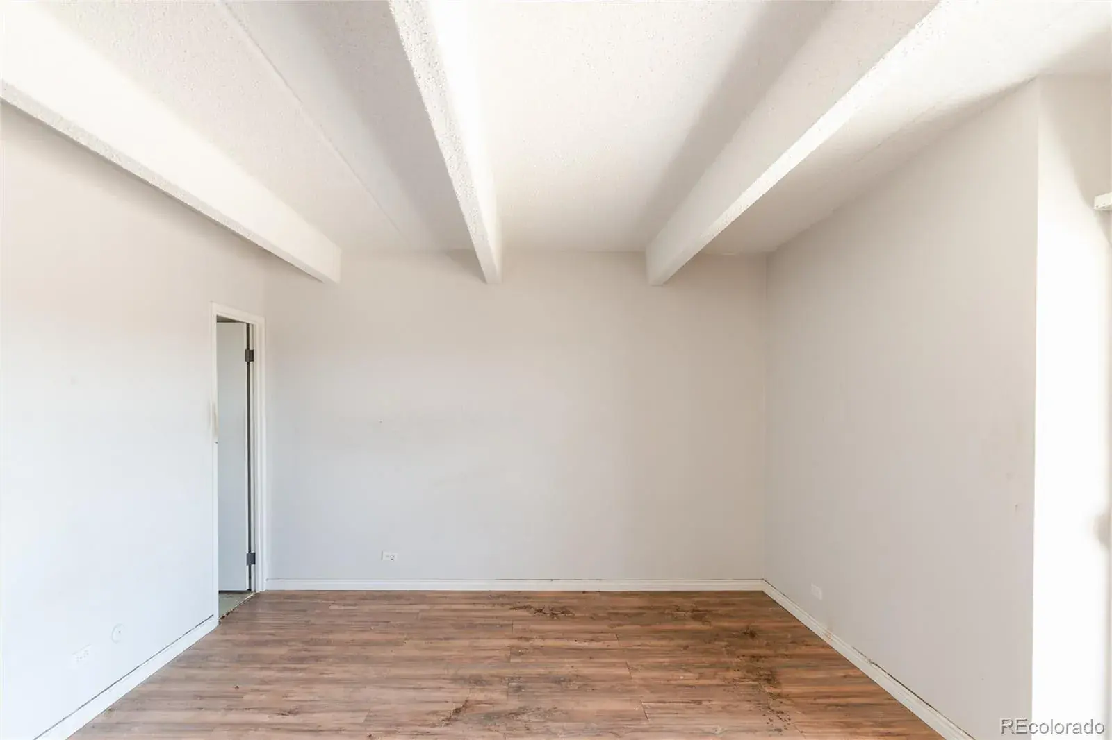 8060 E Girard Avenue #520 Denver CO 80231 MLS #REC2172941 08222025144346 1600 6