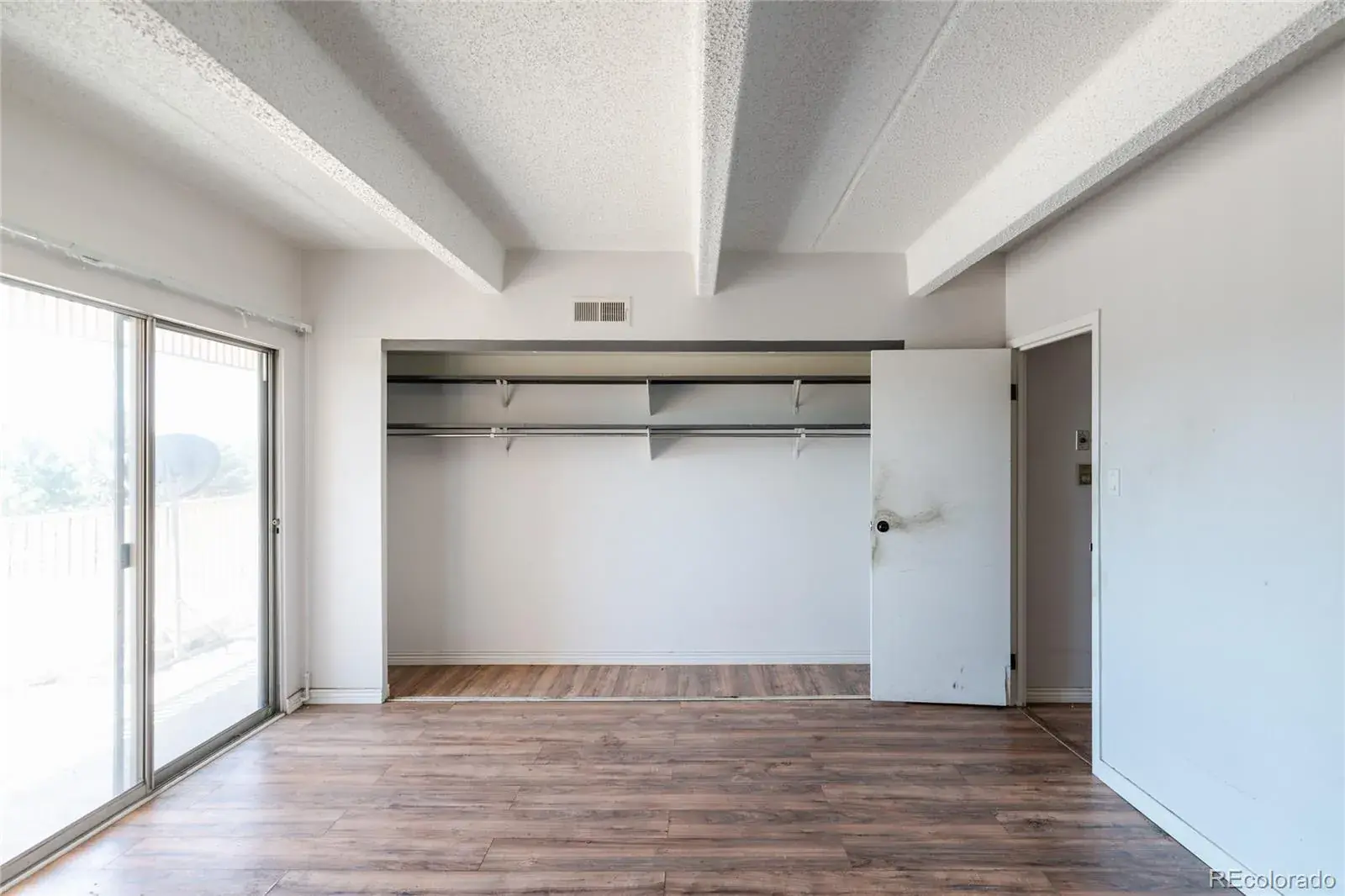 8060 E Girard Avenue #520 Denver CO 80231 MLS #REC2172941 08222025144346 1600 8