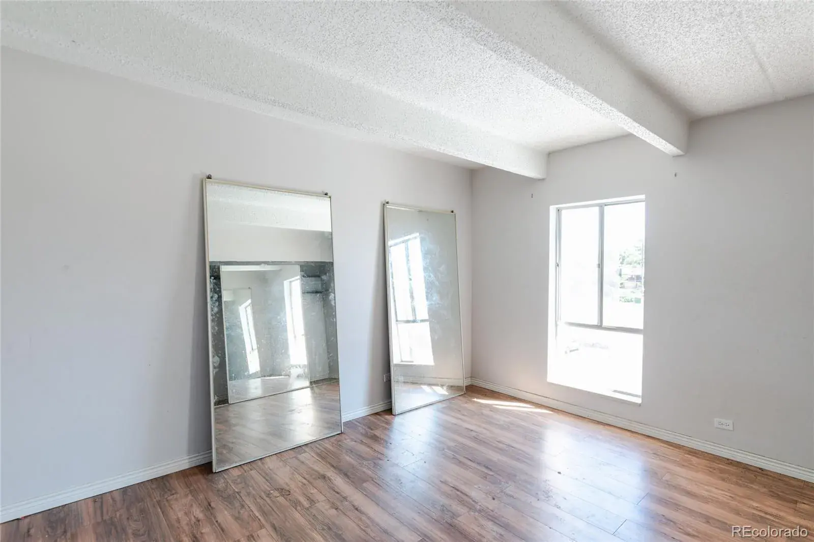 8060 E Girard Avenue #520 Denver CO 80231 MLS #REC2172941 08222025144346 1600 9