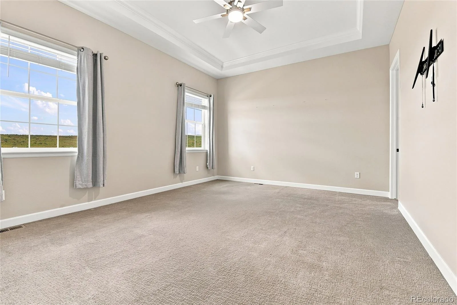 6980 S Yantley Court Aurora CO 80016 | MLS #REC2173904 08282026163756 1600 21
