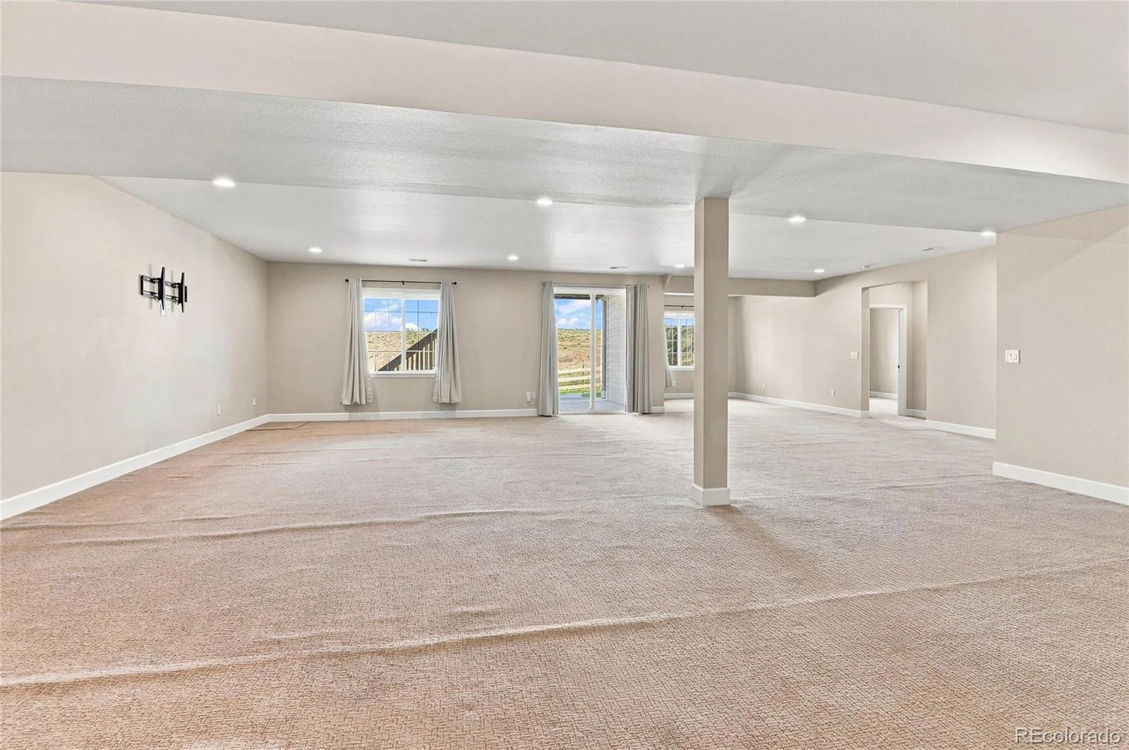 6980 S Yantley Court Aurora CO 80016 | MLS #REC2173904 08282026163756 1600 31