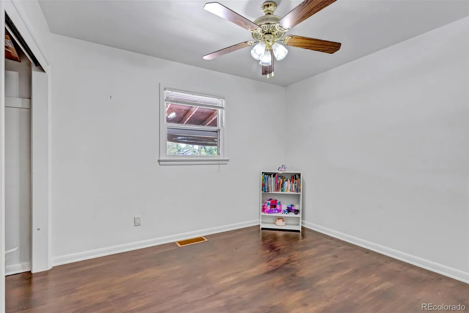 172 S Lowell Boulevard Denver CO 80219 MLS #REC2175392 05282026132458 1600 17