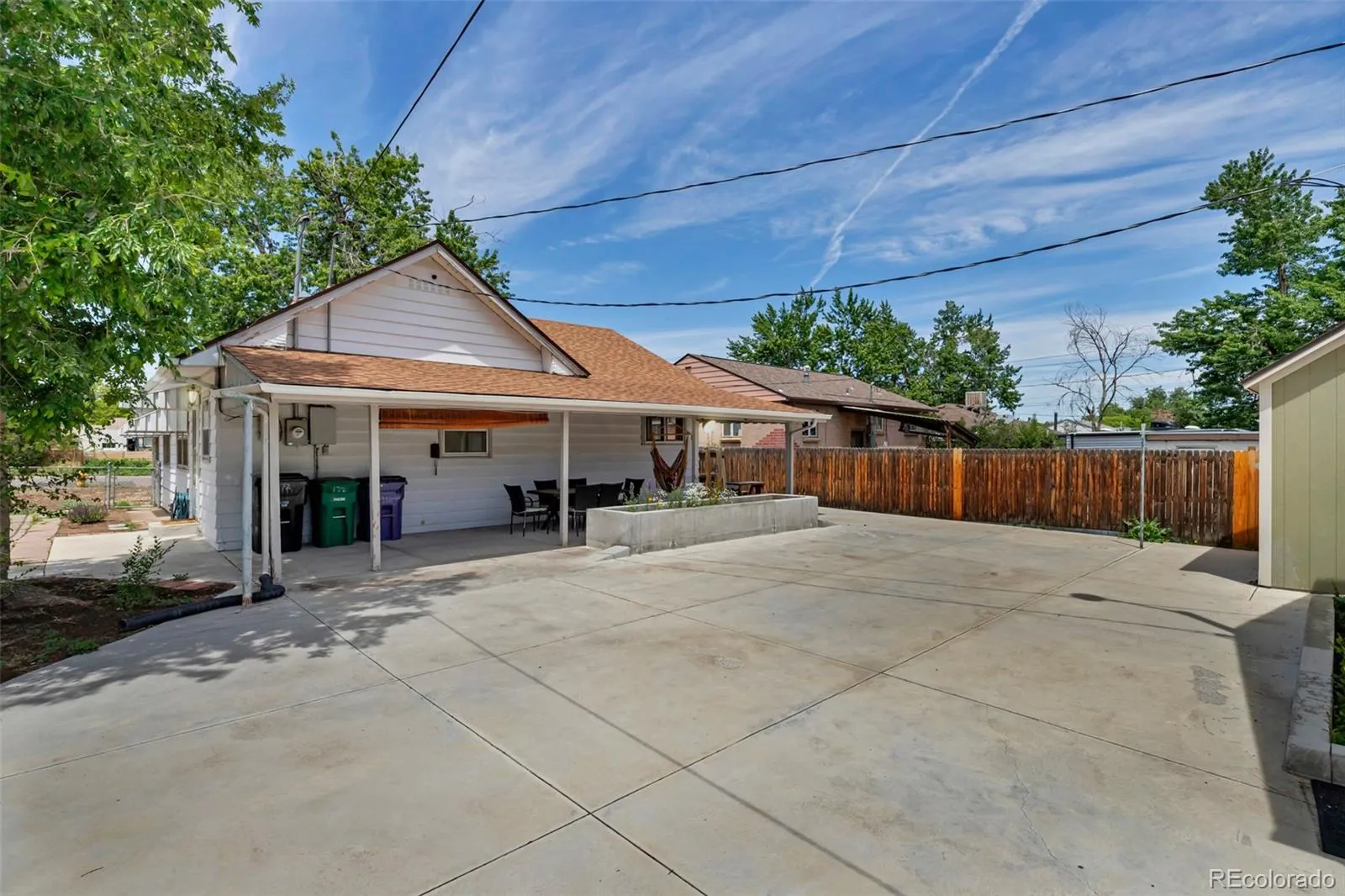 172 S Lowell Boulevard Denver CO 80219 MLS #REC2175392 05282026132458 1600 33