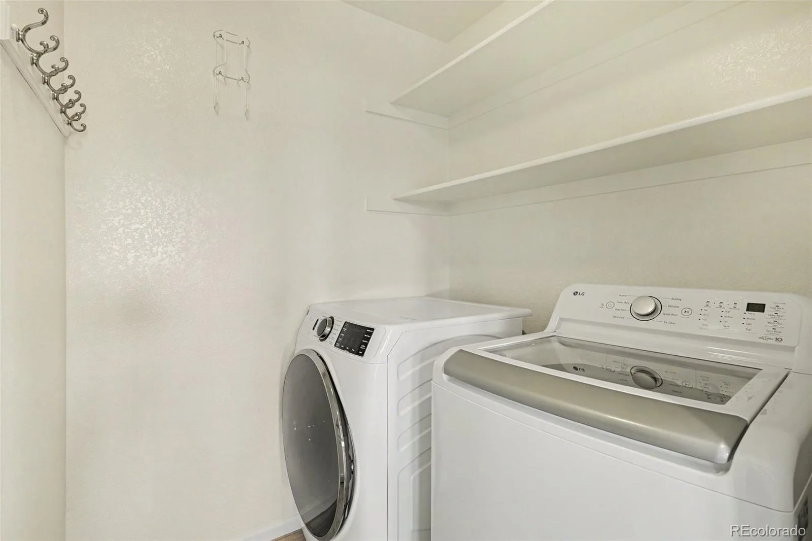 10459 Wagon Box Circle Highlands Ranch CO 80130 | MLS #REC2175686 07232026180133 1600 26