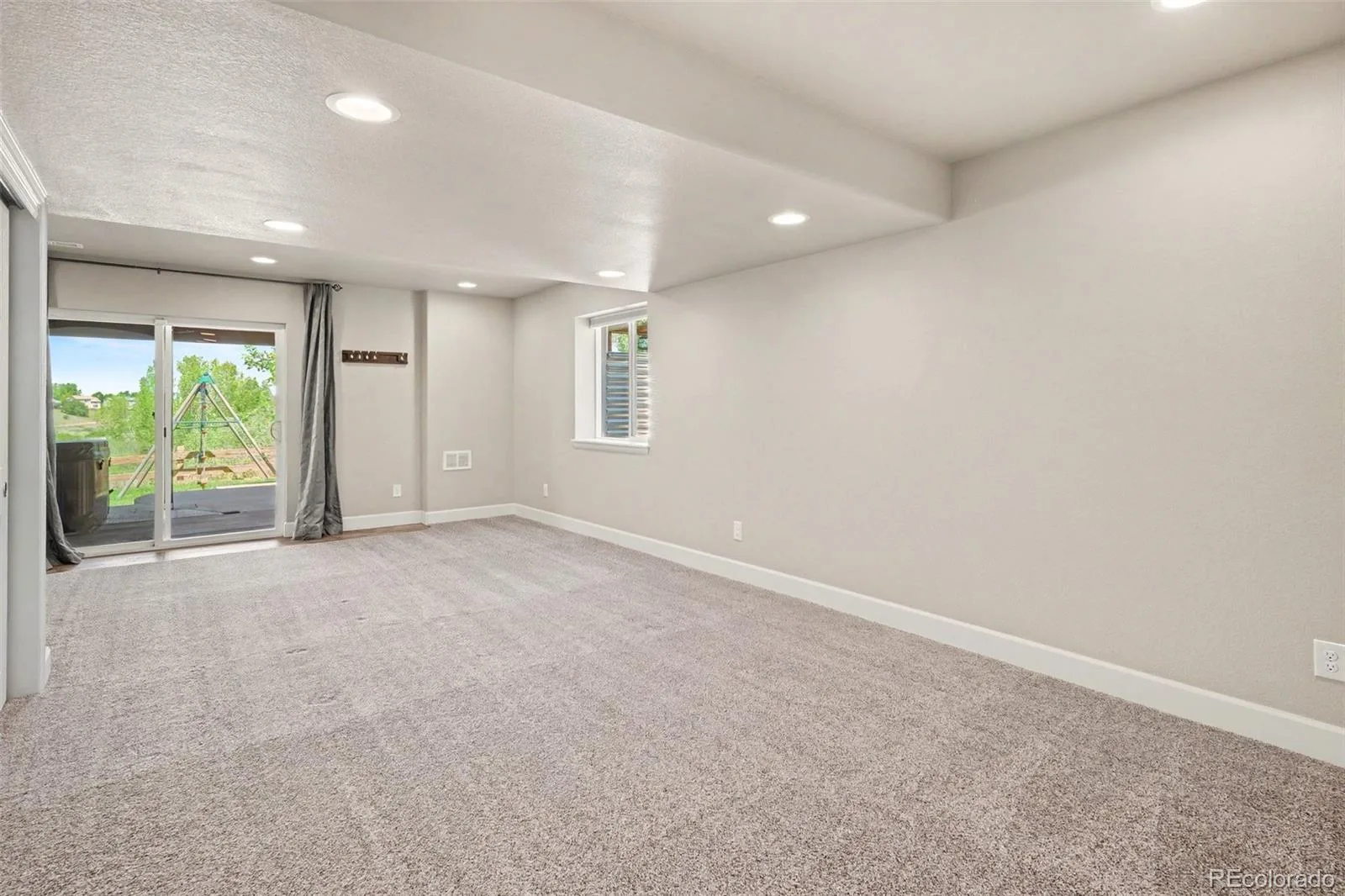 10459 Wagon Box Circle Highlands Ranch CO 80130 | MLS #REC2175686 07232026180133 1600 33