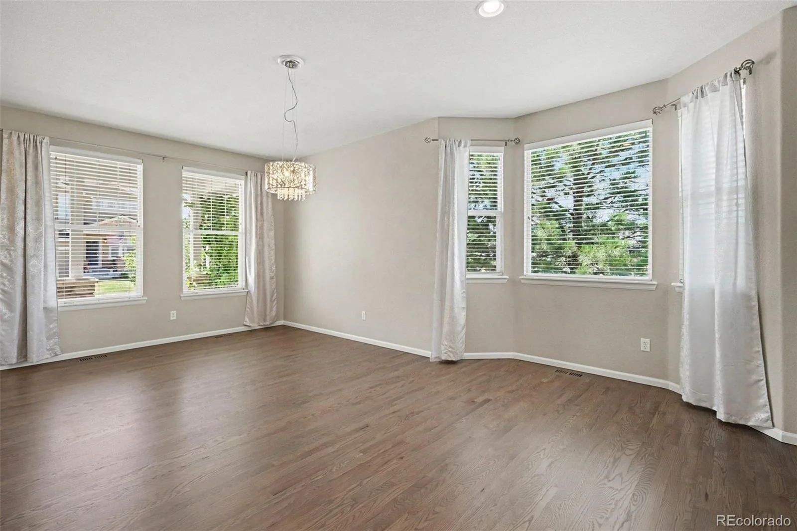 10459 Wagon Box Circle Highlands Ranch CO 80130 | MLS #REC2175686 07232026180133 1600 37