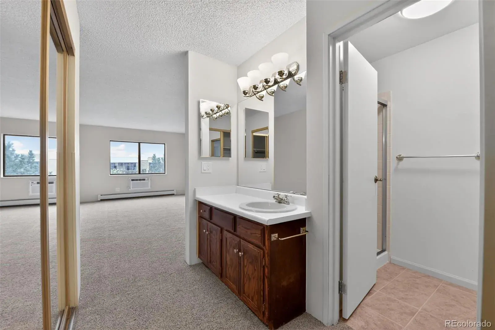 14001 E Marina Drive #606 Aurora CO 80014 MLS #REC2176672 02062026002644 1600 18
