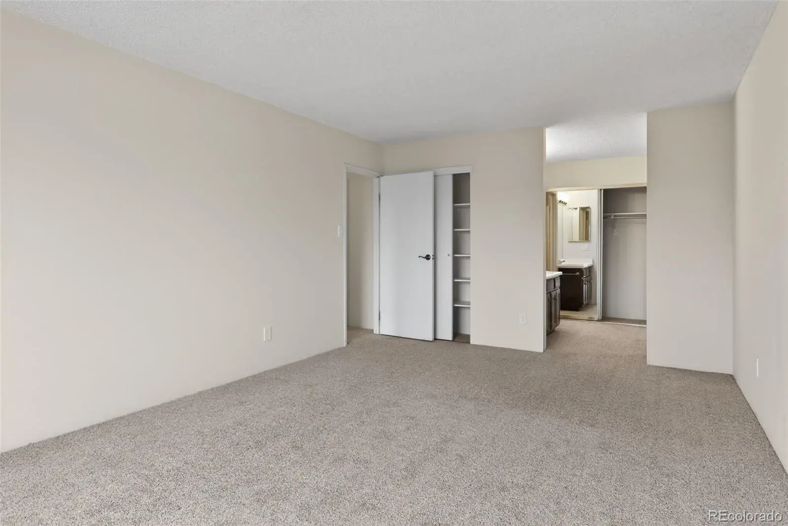 14001 E Marina Drive #606 Aurora CO 80014 MLS #REC2176672 02062026002644 1600 25