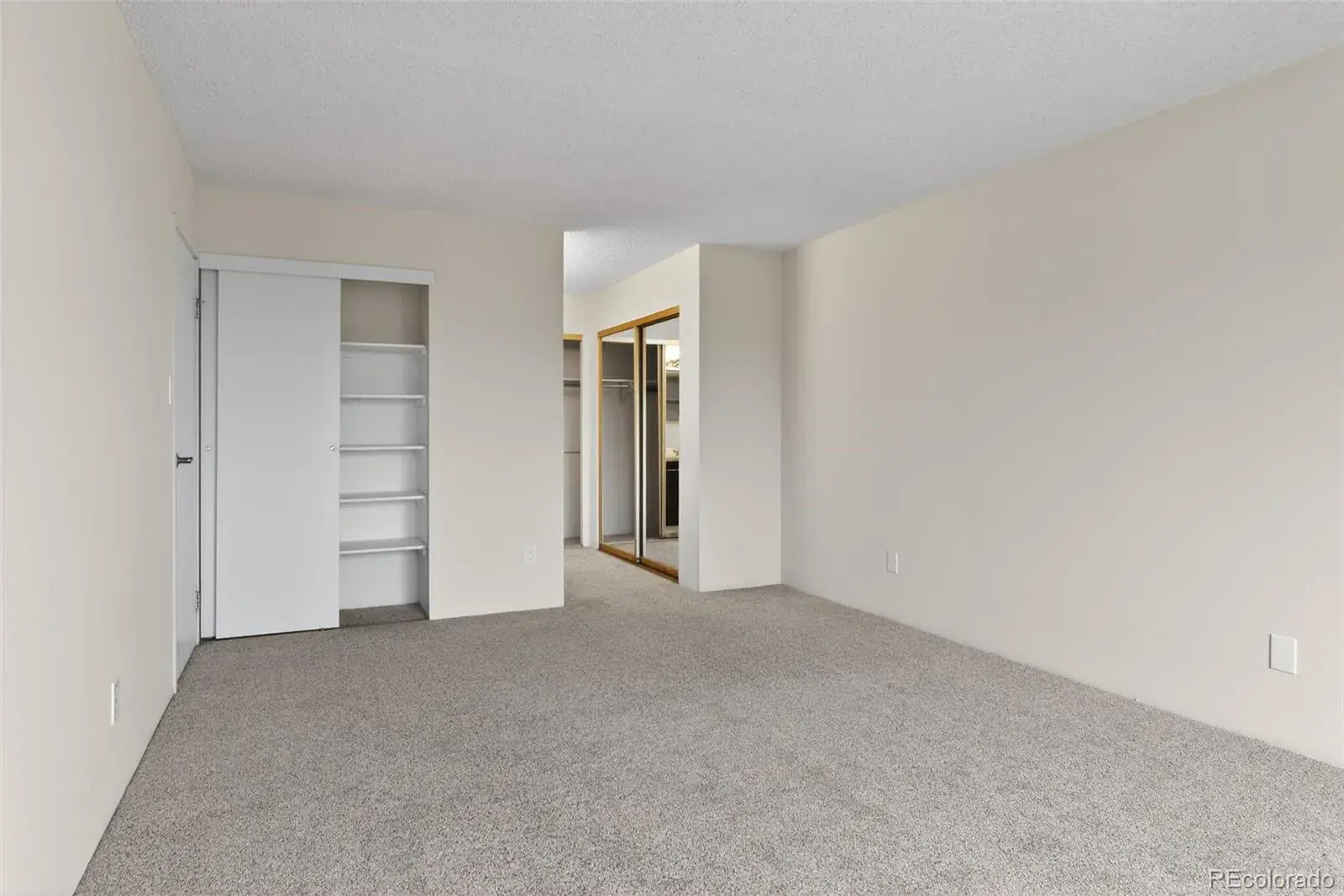 14001 E Marina Drive #606 Aurora CO 80014 MLS #REC2176672 02062026002644 1600 28