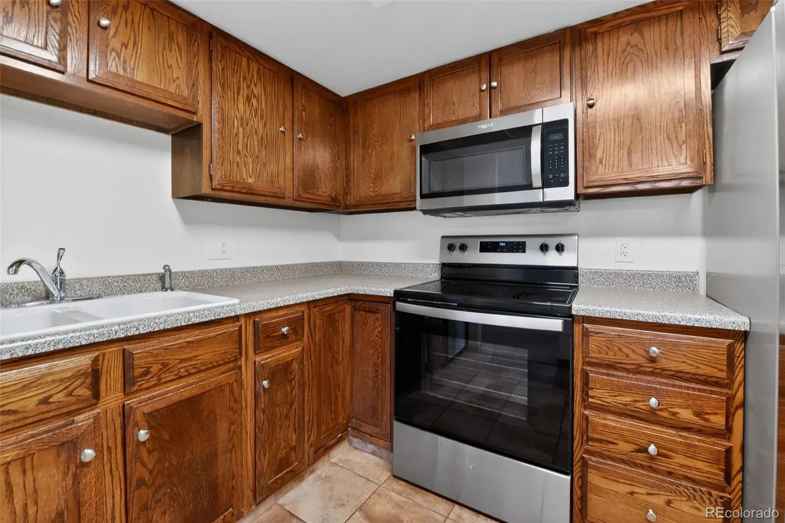 14001 E Marina Drive #606 Aurora CO 80014 MLS #REC2176672 02062026002644 1600 3