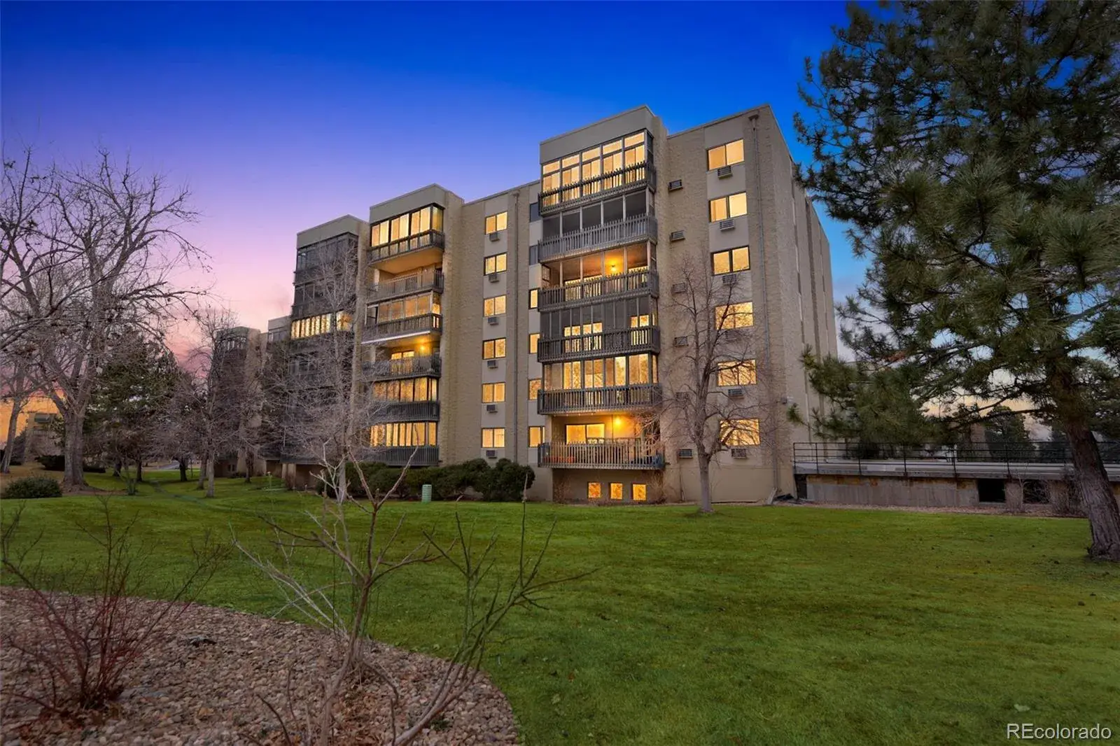 14001 E Marina Drive #606 Aurora CO 80014 MLS #REC2176672 02062026002644 1600 33