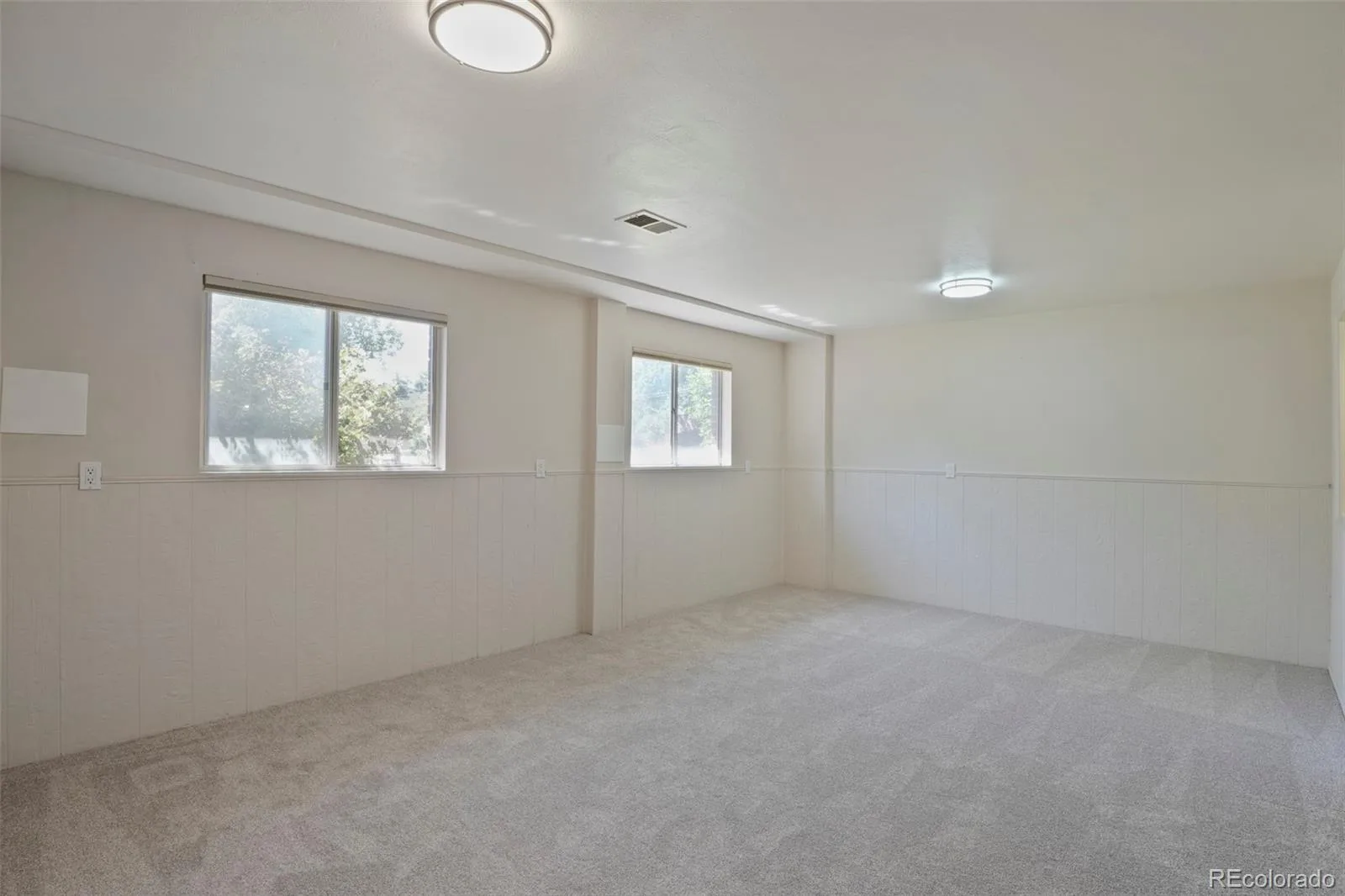 6689 S Delaware Street Littleton CO 80120 | MLS #REC2178221 08112026165003 1600 12