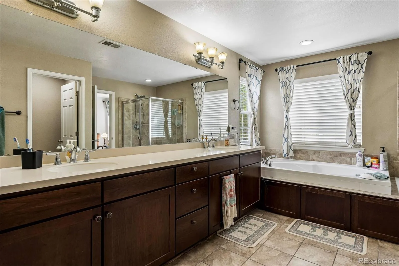 2810 Shadow Dance Drive Castle Rock CO 80109 | MLS #REC2178459 05072026163455 1600 13