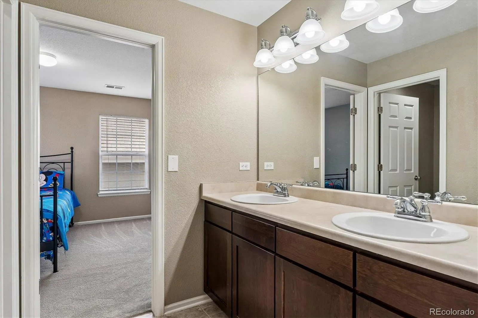 2810 Shadow Dance Drive Castle Rock CO 80109 | MLS #REC2178459 05072026163455 1600 18