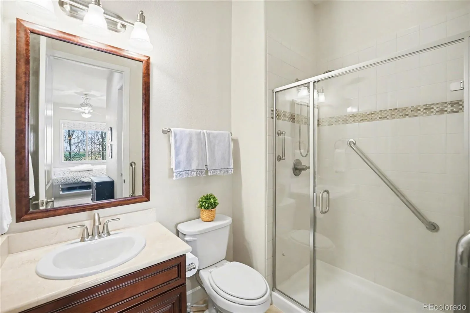 9462 Noble Way Arvada CO 80007 MLS #REC2179872 04282026043340 1600 15