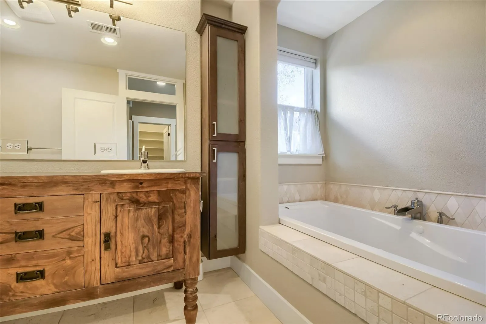 3384 W 33rd Avenue Denver CO 80211 MLS #REC2180876 05072026235708 1600 18