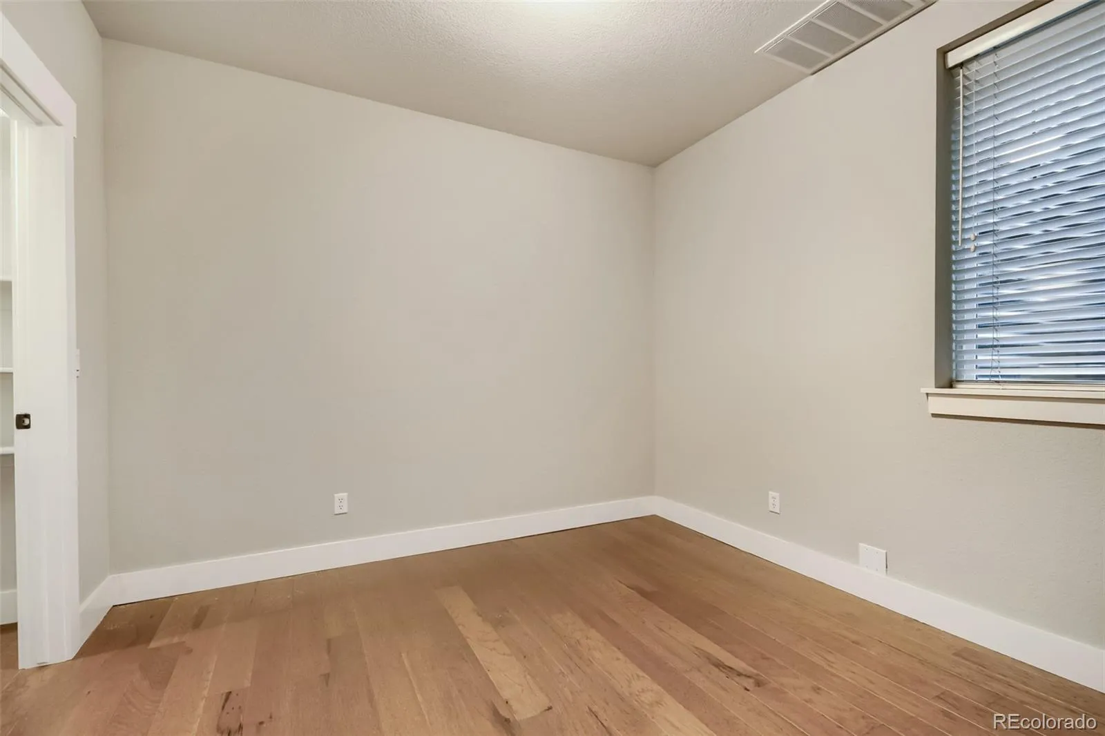 3384 W 33rd Avenue Denver CO 80211 MLS #REC2180876 05072026235708 1600 28