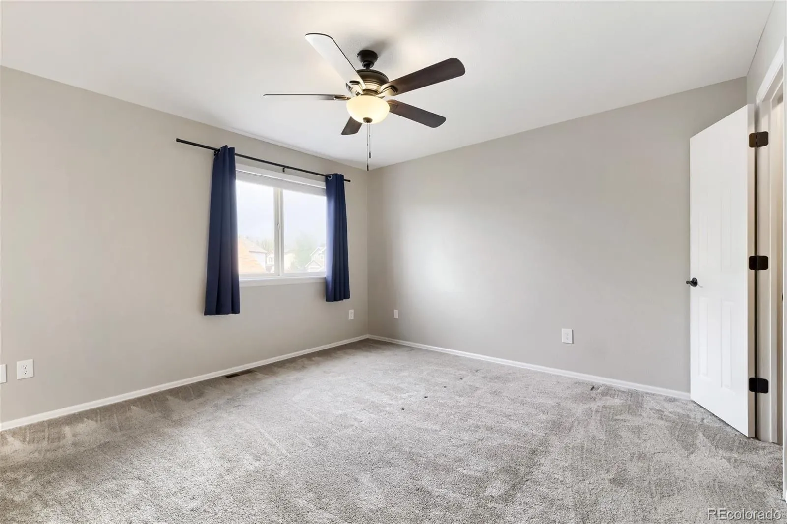 04162026204213 1600 17