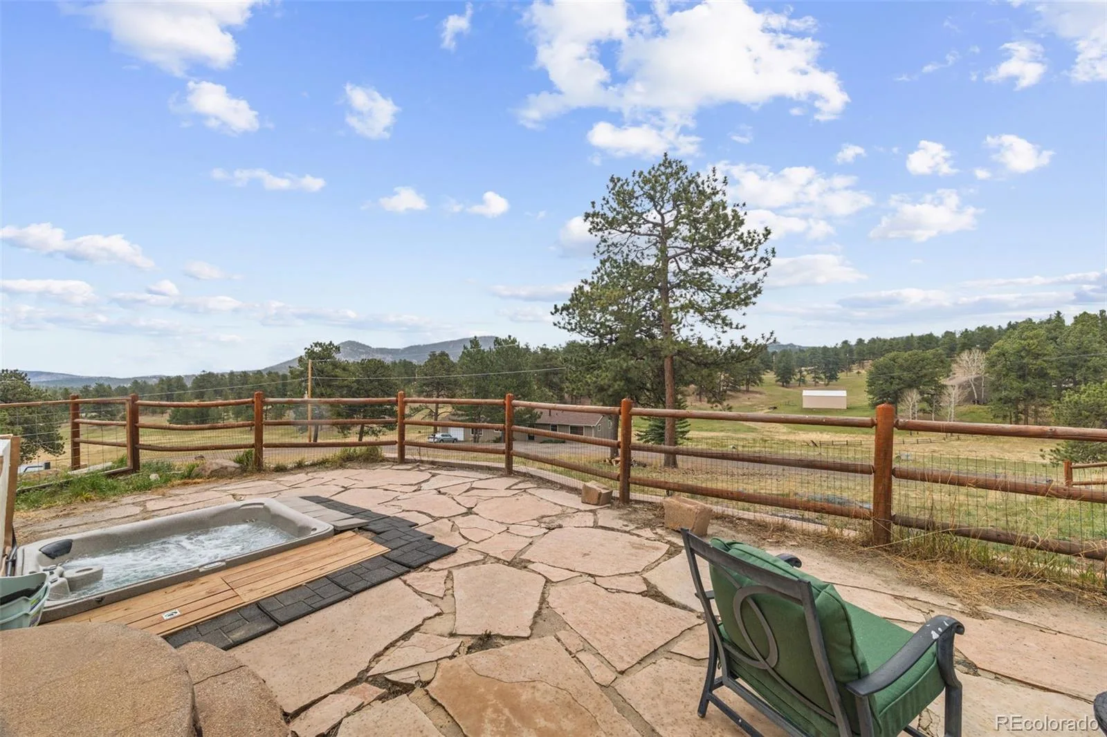 29697 Gigi Road Evergreen CO 80439 | MLS #REC2182320 06152026041729 1600 44