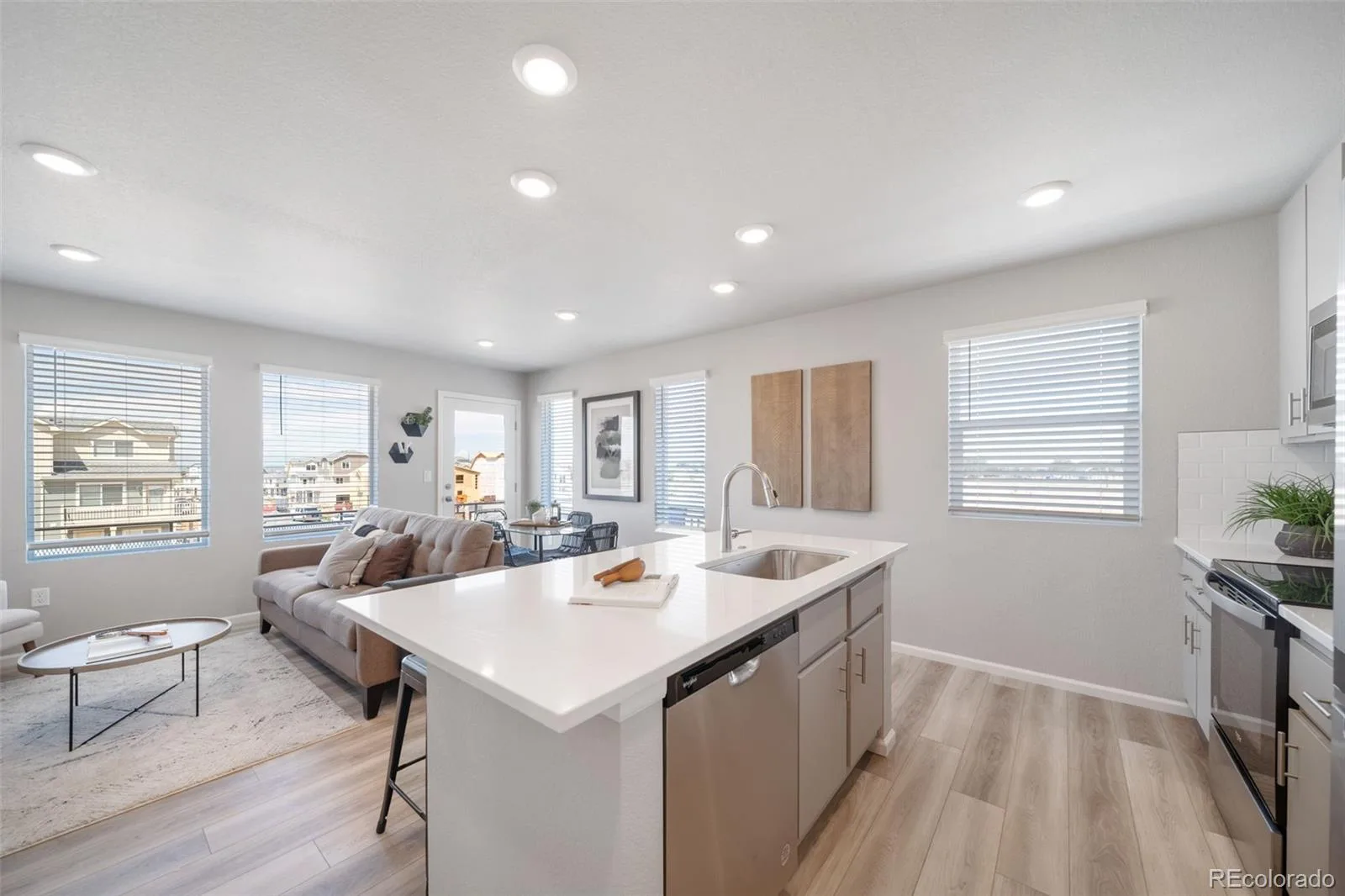12553 E 101st Drive Commerce City CO 80022 | MLS #REC2183582 07282026225701 1600 15