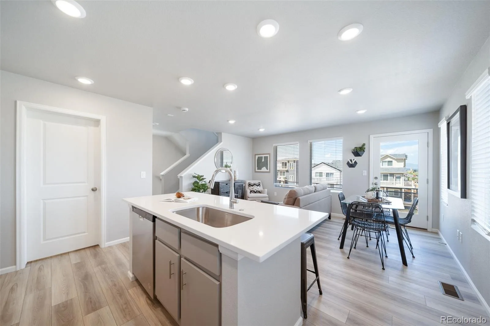 12553 E 101st Drive Commerce City CO 80022 | MLS #REC2183582 07282026225701 1600 16
