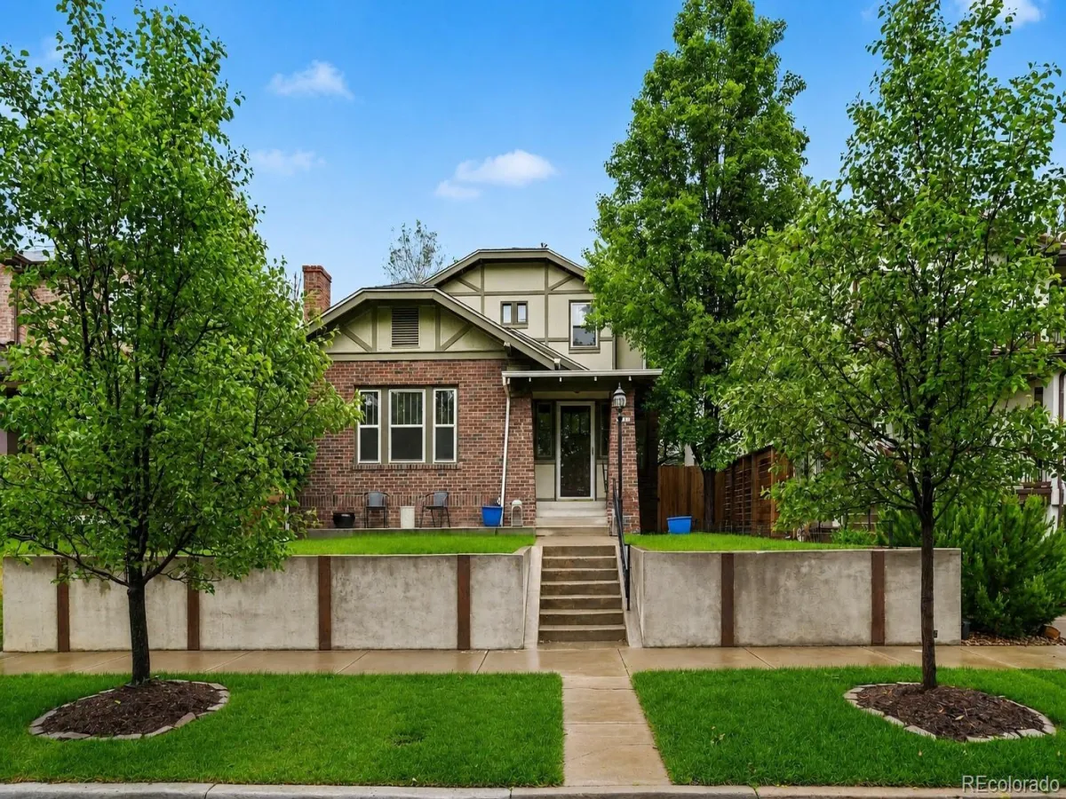 726 S Corona Street Denver CO 80209 MLS #REC2185548 05132026084914 1200 1