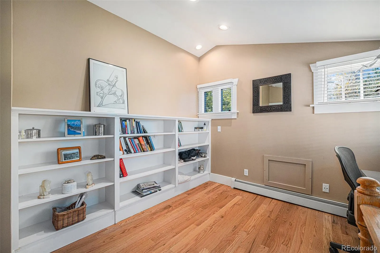 726 S Corona Street Denver CO 80209 MLS #REC2185548 05132026084914 1600 10