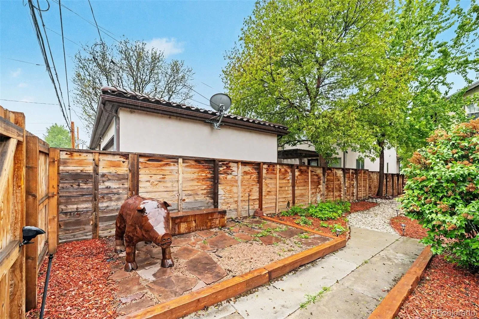 726 S Corona Street Denver CO 80209 MLS #REC2185548 05132026084914 1600 29
