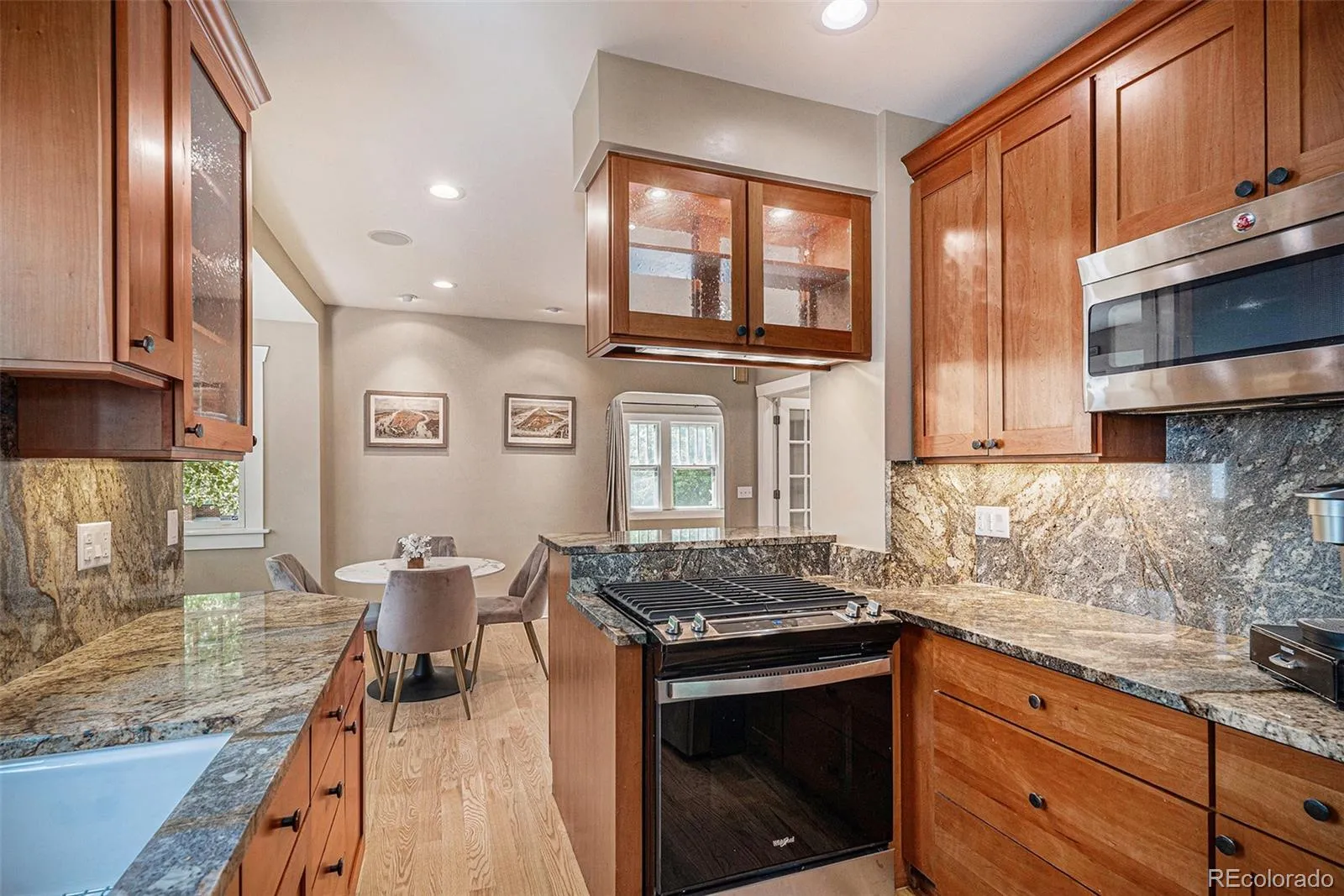726 S Corona Street Denver CO 80209 MLS #REC2185548 05132026084914 1600 9