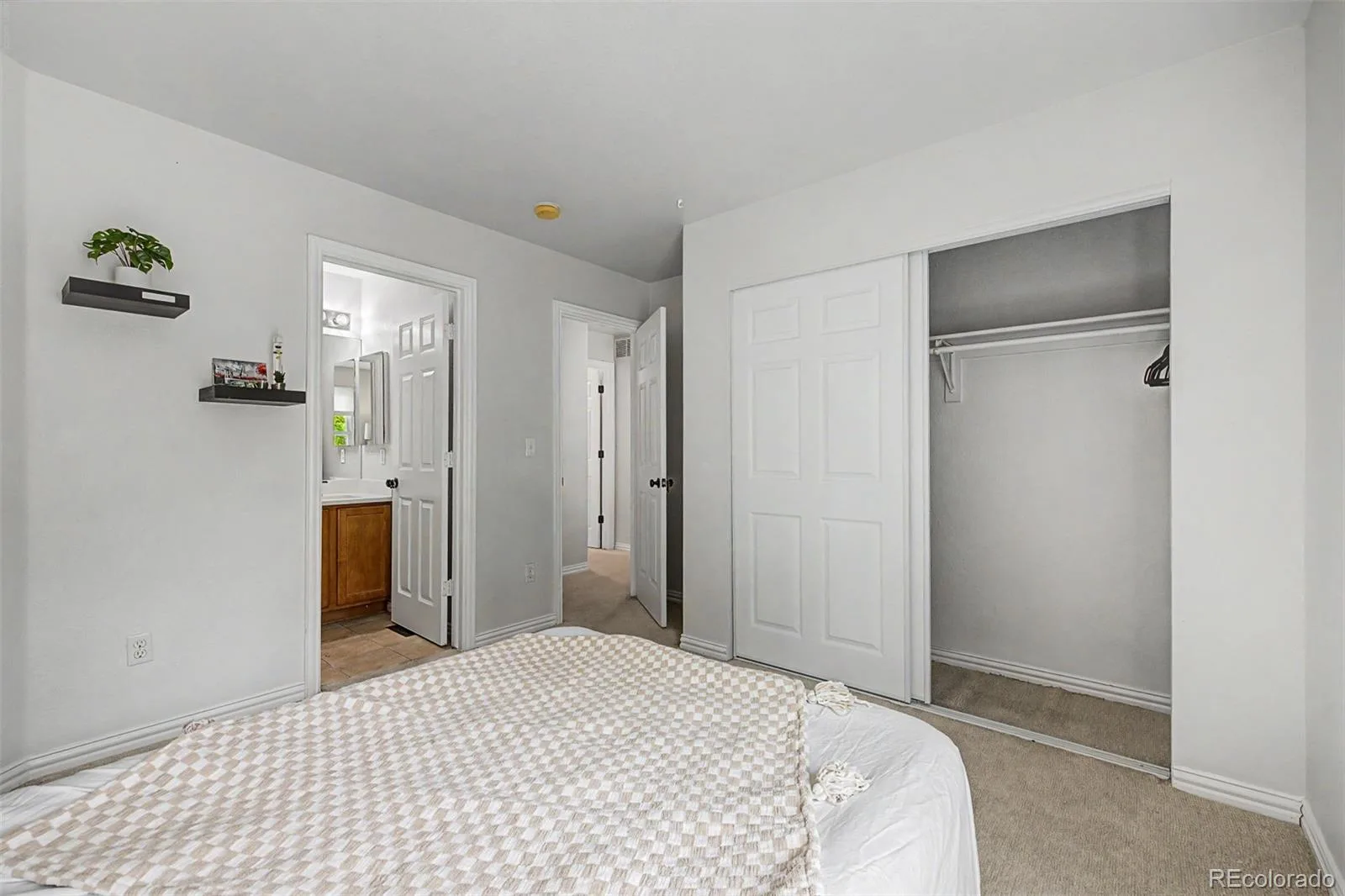 5155 W Quincy Avenue #D102 Denver CO 80236 | MLS #REC2186334 06022026185116 1600 23
