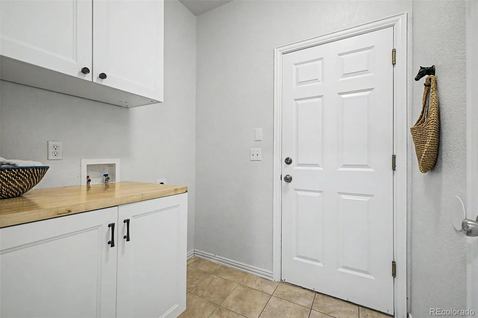 5155 W Quincy Avenue #D102 Denver CO 80236 | MLS #REC2186334 06022026185116 1600 28